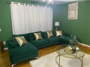 Cheerful 3-Bedroom Home